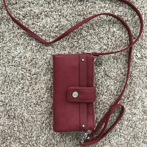 Relic crossbody wallet